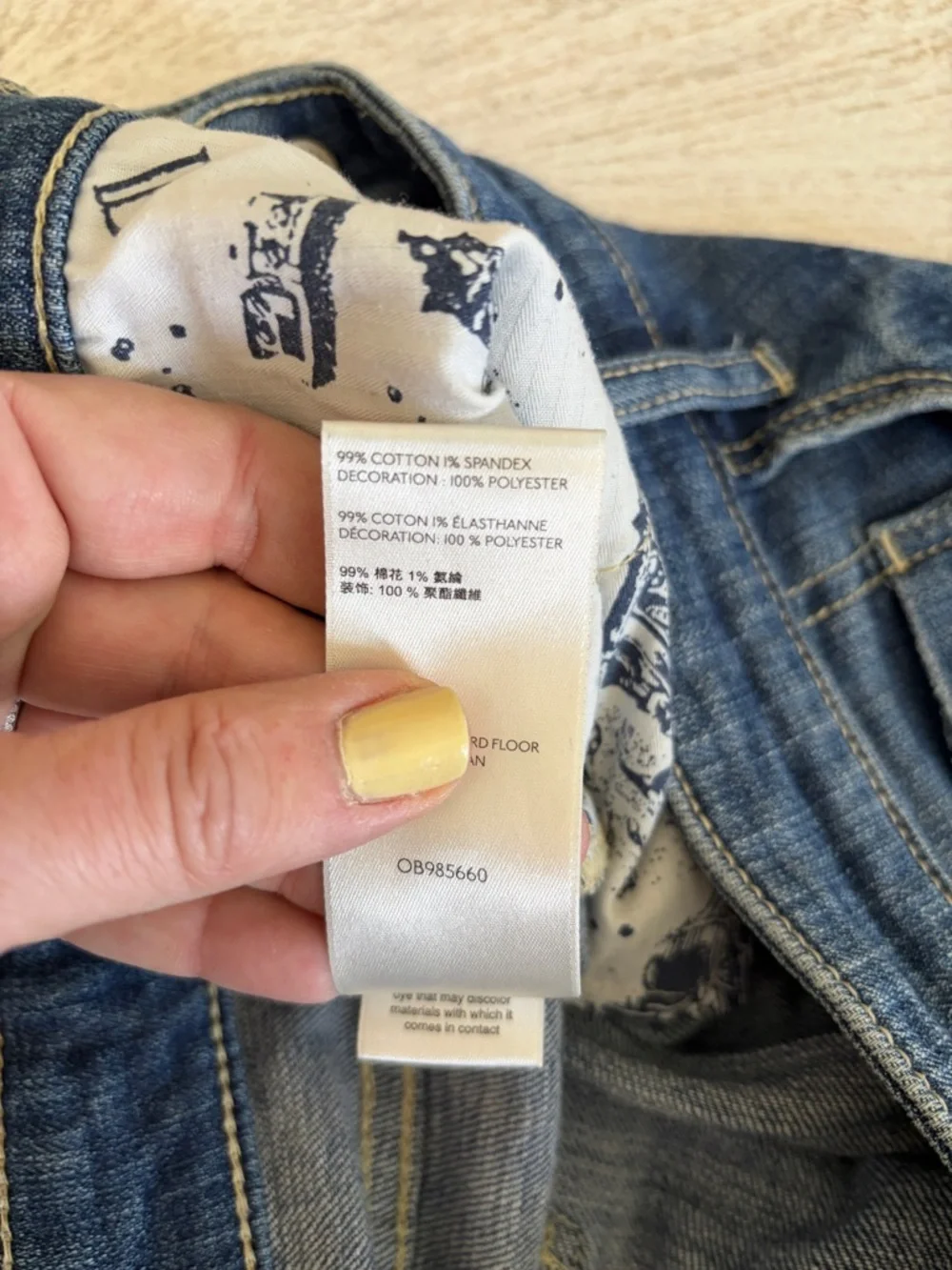 Anthropologie Pilcro Slim Boyfriend Denim Jean Shorts Size 31 Lightweight - Picture 5 of 5